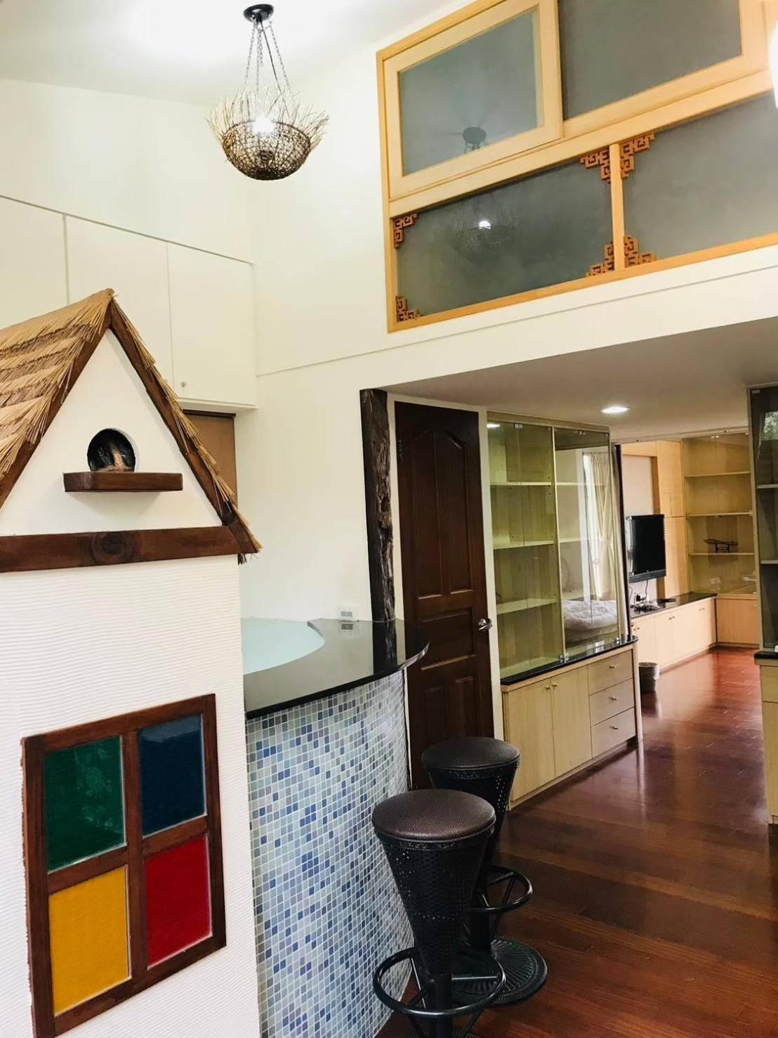 Miaoli Sanyi Travelling Homestay Exteriör bild